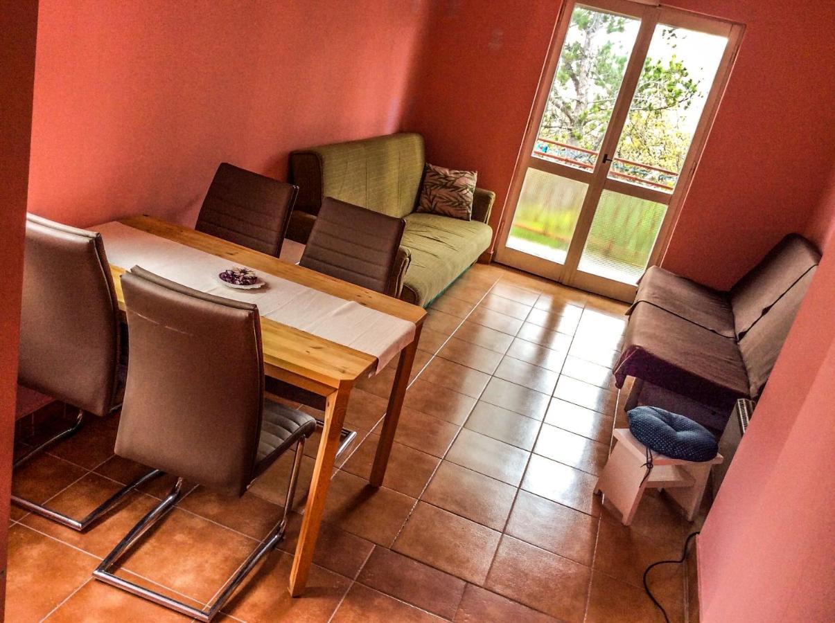 Yellow House Experience Aparthotel Pag Island Екстериор снимка